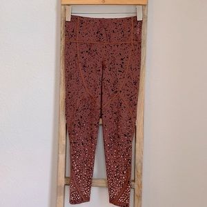 Lululemon To The Beat Tight Reflective 6